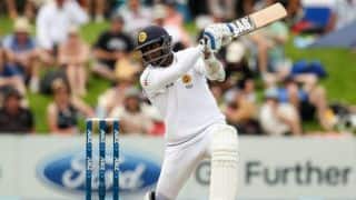 Dimuth Karunaratne's 152 keeps Sri Lanka alive but New Zealand remain on top on Day 3 at Christchurch